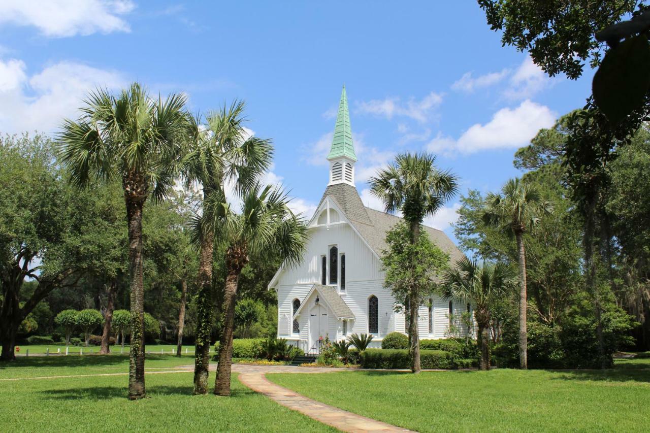 Отель Epworth By The Sea St. Simons Island Экстерьер фото